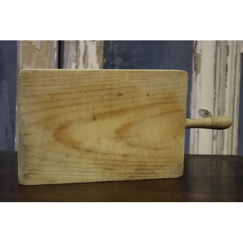 18 - Rustic French wooden chopping board, approx 39cm L x 20cm W