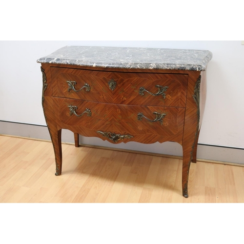 131 - Good quality vintage French Louis XV style marble top commode, two drawer with marquetry decoration,... 