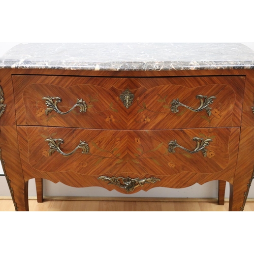 131 - Good quality vintage French Louis XV style marble top commode, two drawer with marquetry decoration,... 