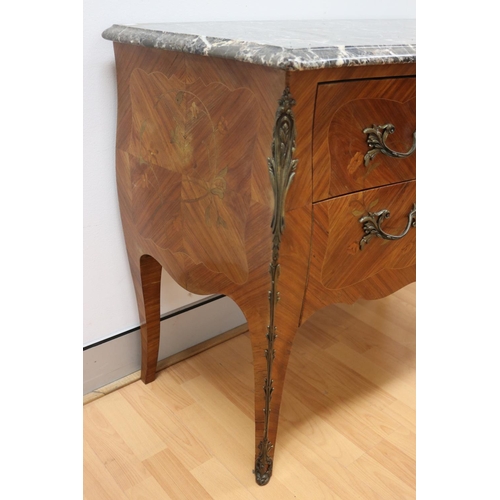 131 - Good quality vintage French Louis XV style marble top commode, two drawer with marquetry decoration,... 