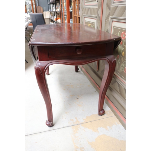 508 - Antique style Drop side dining table, approx 77cm H x 129cm W x 120cm D (open)
