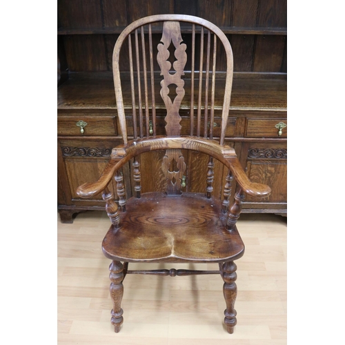 1019 - Victorian style beech & elm Windsor armchair with pierced splat back