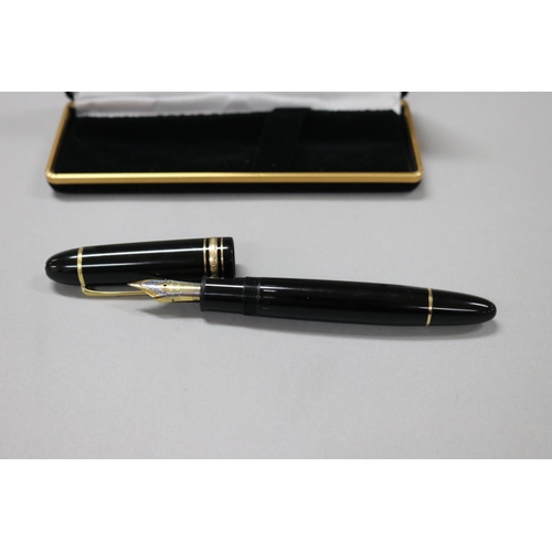 262 - Montblanc Meisterstuck fountain pen, no 149 with 18ct two tone nib