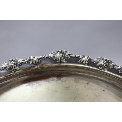 164 - Old Sheffield plate oval deep dish tray, lions paw feet, applied fruiting grape vines to the rim, ap... 