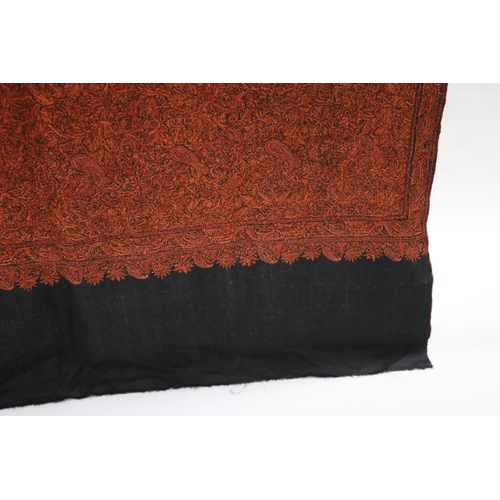 73 - Very fine cashmere shawl, with Kalamkari hand embroidery - excellent example, approx 210cm x 87cm