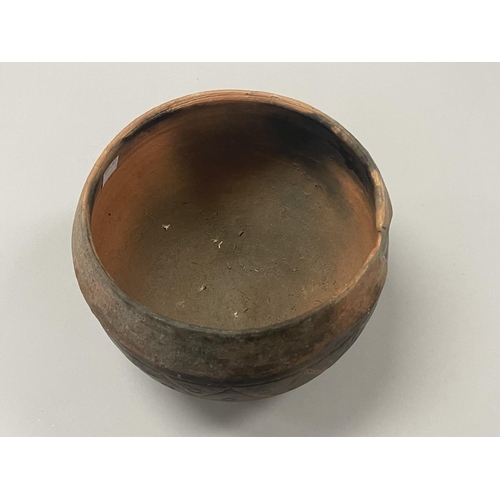 259 - Unknown maker- Terracotta cooking pot, approx 24cm Dia