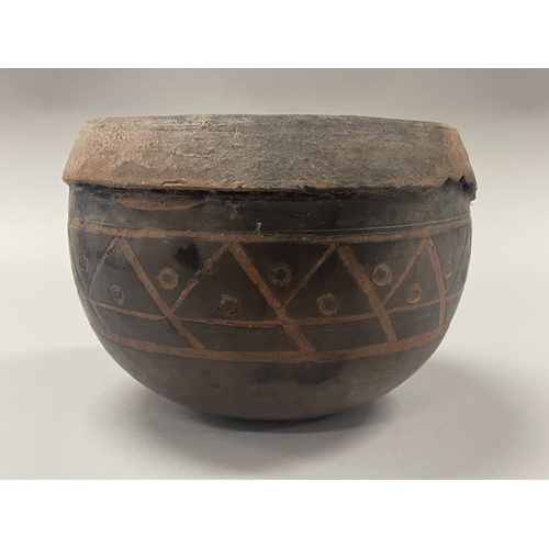 259 - Unknown maker- Terracotta cooking pot, approx 24cm Dia