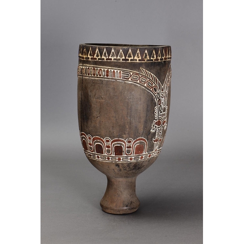 1028 - LARGE HUON GULF TARO MORTAR, TAMI ISLANDS. Carved and engraved hardwood and natural pigments. Appox ... 