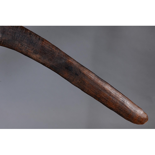 1049 - RARE EARLY FINE INCISED BOOMERANG, VICTORIA. Carved and engraved hardwood. Decorated on both surface... 