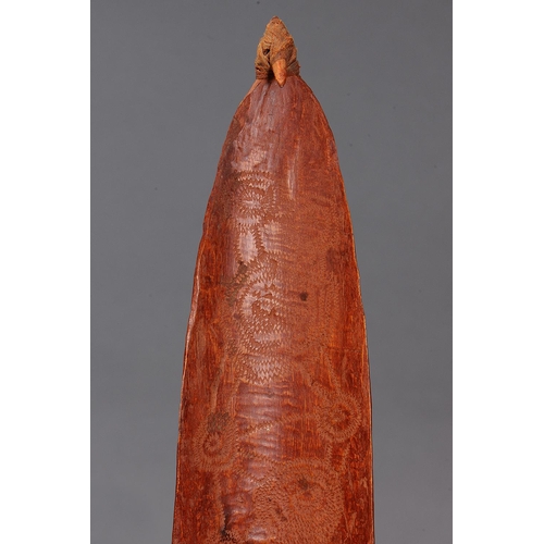 1076 - SUPERB FINE EARLY INCISED SPEAR THROWER (WOOMERA), CENTRAL AUSTRALIA, NORTHERN TERRITORY. Carved and... 