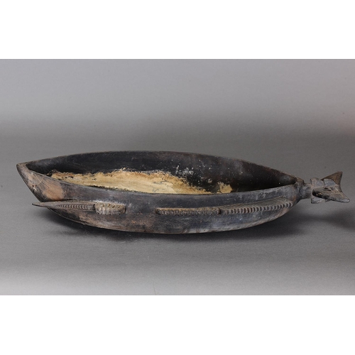 1125 - HUON GULF ICHTHYOMORPHIC BOWL, TAMI ISLANDS. Carved and engraved hardwood. Approx L62 x 28cm. PROVEN... 