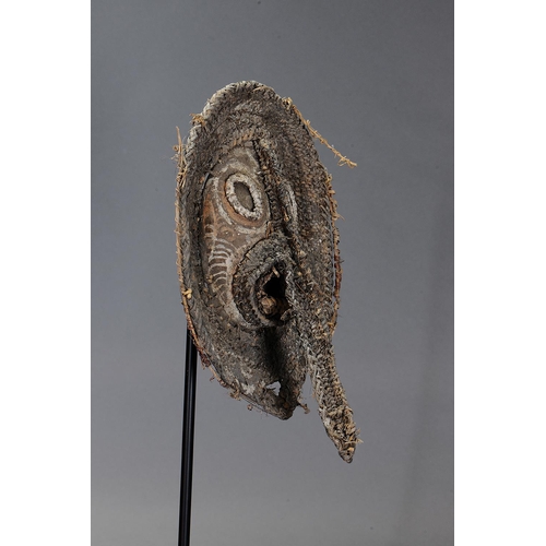 1134 - SEPIK TURTLE SHELL MASK, PAPUA NEW GUINEA. Woven plant fibre, turtle shell and natural pigments. App... 