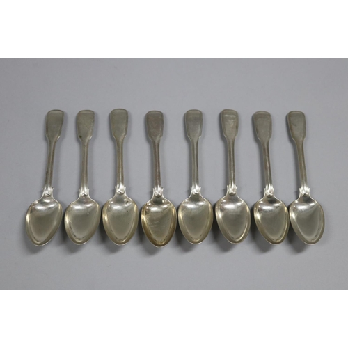 126 - Set of eight antique Victorian hallmarked sterling silver fiddle and thread pattern spoons, London 1... 