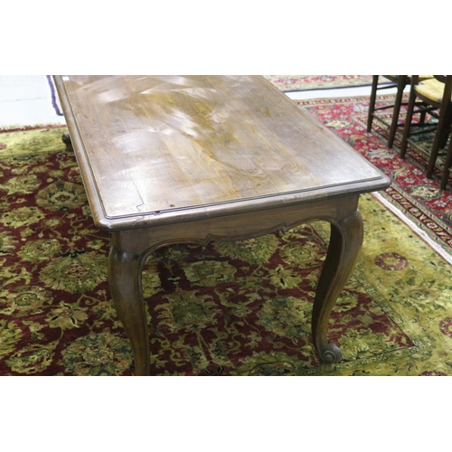 89 - Good quality French Louis XV style long table, fitted with four drawers, shaped carved apron and wel... 