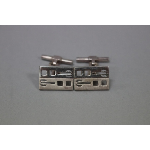 166 - Pair of silver modernist cufflinks, marked 925, approx 9 grams and approx 16cm x 11cm (2)