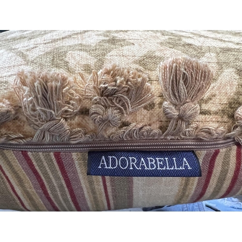 18 - Assortment of cushions, to include Adorabella (4)