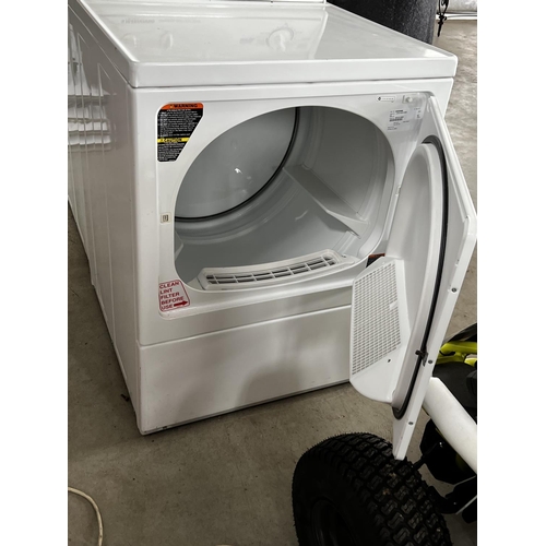 38 - Kleenmaid commercial heavy duty dryer, large capacity (working)
