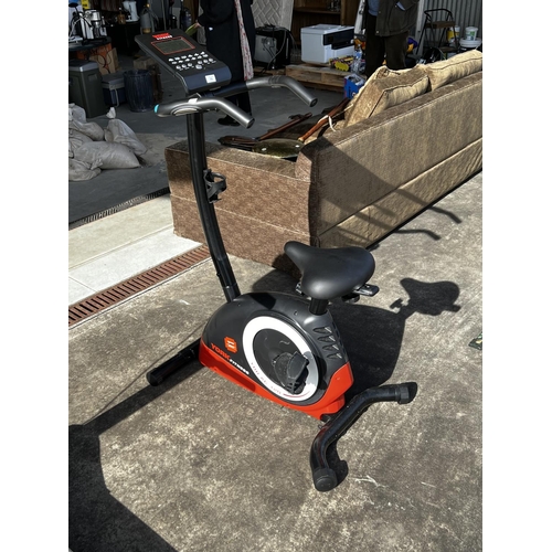 71 - York fitness YBRAC - 120 power cycle (touch pad) as new