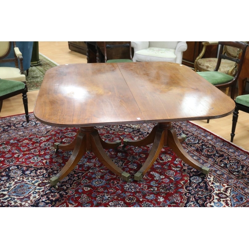 285 - Regency revival quality twin pedestal extension dining table with two extra leaves, wood appears to ... 