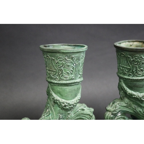 36 - Pair of decorative rams head cornucopia vases, each approx 24cm H x 22cm L (2)