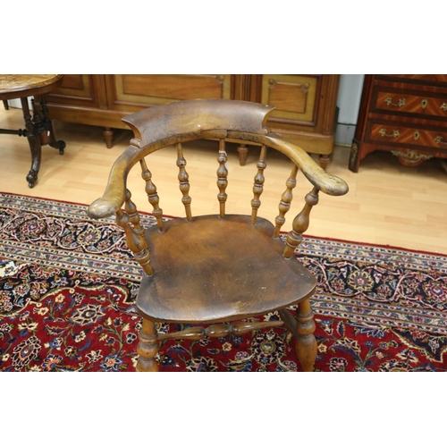 356 - Antique English spindle back horse shoe shape country arm chair