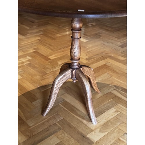 1149 - Circular oak occasional or wine table, approx 73cm H x 86cm Dia