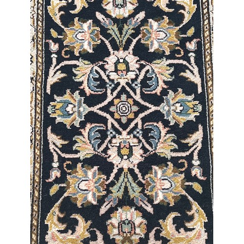 1121 - Indian wool small carpet, floral design, blue and beige, approx 90cm x 60cm