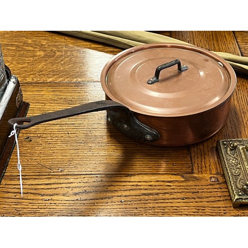 1093B - Quality heavy gauge French copper and iron lidded pan with good lined interior surface, approx 50cm ... 