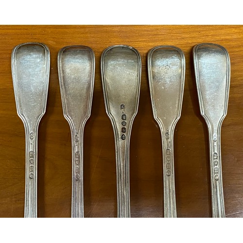 59 - Five Antique Georgian and Victorian hallmarked sterling silver fiddle and thread dinner forks, Londo... 