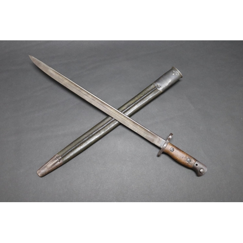 33 - British Second Pattern 1907 with oil cleaning hole bayonet with scabbard (Kiesling 318). An excellen... 