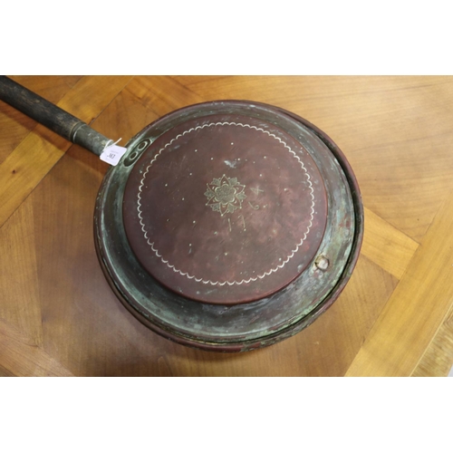 228 - Antique copper bed warming pan, approx 122cm L