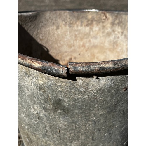 265 - French gal metal bucket with swing handle, approx 30cm H ex handle x 32cm Dia