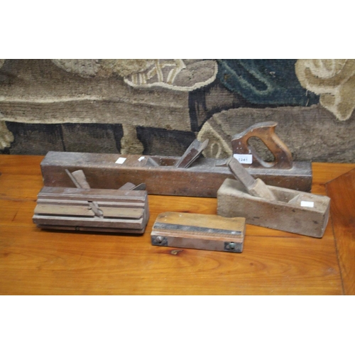 283 - Various antique French wooden hand planes, approx 60cm L and shorter