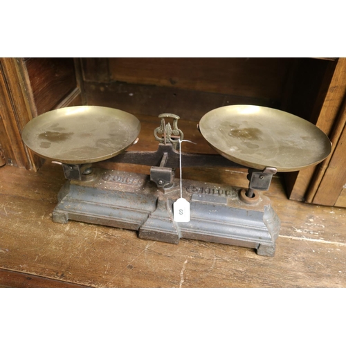 69 - Set of French weighing scales with brass pans, approx 50cm W