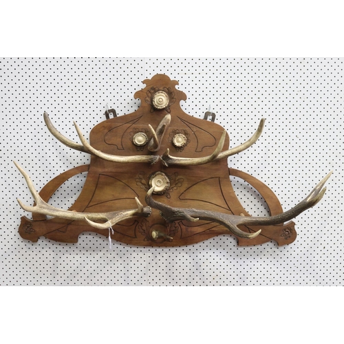 335 - Unique European wall mountable coat rack, of antlers & sections, approx 62cm H x 115cm W