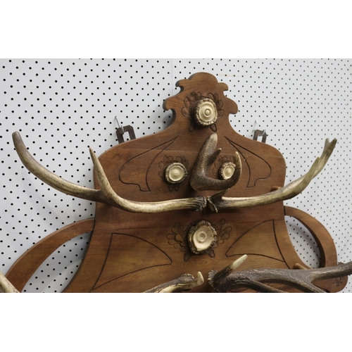 335 - Unique European wall mountable coat rack, of antlers & sections, approx 62cm H x 115cm W