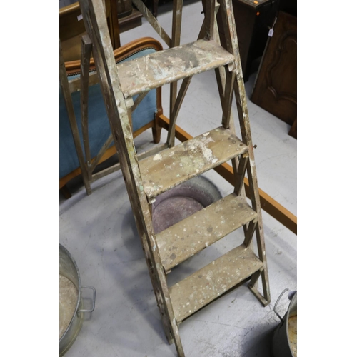 183 - Old wooden stepladder, approx 145cm H