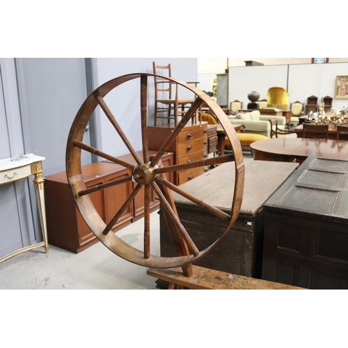 416 - Antique English large size spinning wheel, approx 146cm H x 165cm W