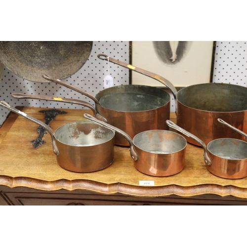 284 - Matched set of seven French copper and wrought iron saucepans, approx 25cm Dia and smaller (7)