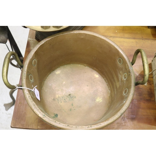 303 - Antique French twin handle copper pan, approx 18cm H ex handles x 30cm Dia