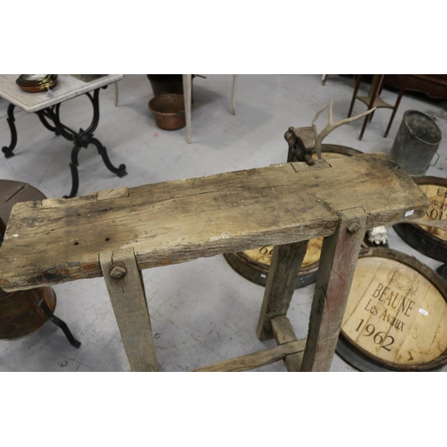 353 - Rustic work bench, with iron vice, approx 99cm H x 122cm W x 36cm D