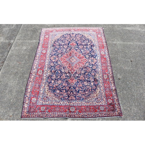 180 - Fine Persian Sarough hand knotted carpet, approx 305cm x 214cm