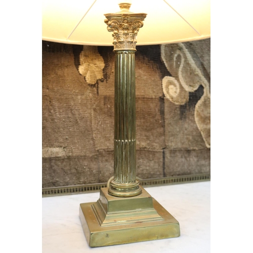 151 - Antique Corinthian column brass lamp, working at time of inspection, ex Bill Bradshaw, approx 62cm H... 