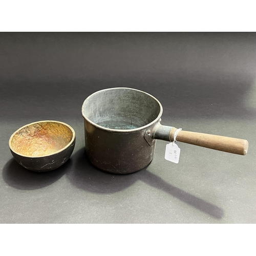 116 - Antique copper sauce pan with wooden handle along with a brass melting bowl?, approx 17cm Dia and sm... 