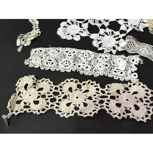 218 - Assortment of a Irish and other lace etc (No measurements for this lot) (8)