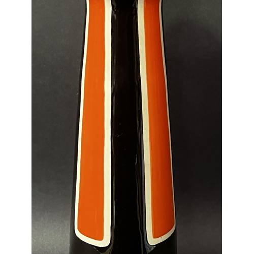 10 - 1970's style vase, approx 32.5cm H