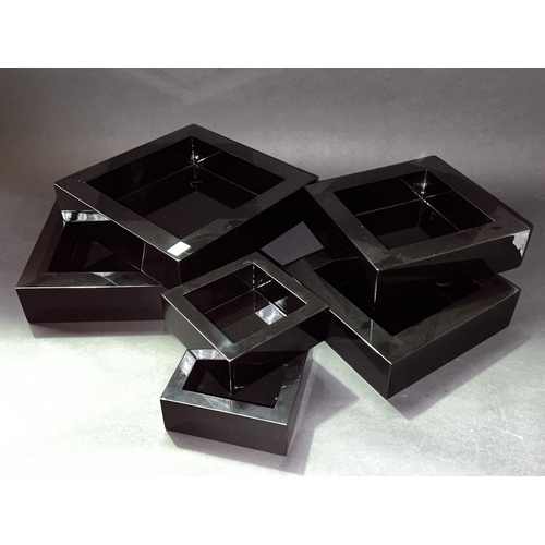 86 - Black laquer boxes, approx 26cm x 26cm sq and smaller