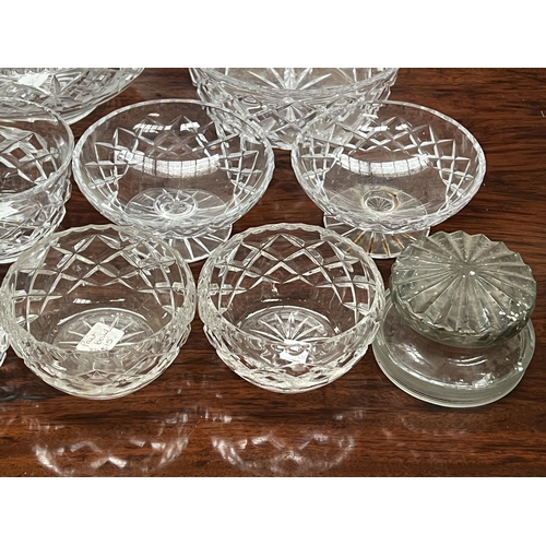 229 - Assortment of crystal bowls etc, approx 20cm Dia and smaller