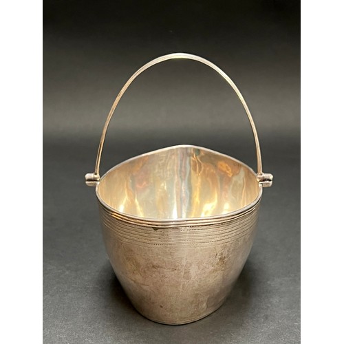 2 - Antique George III sterling silver swing handle pail / basket, marked for London 1799-1800, approx 1... 