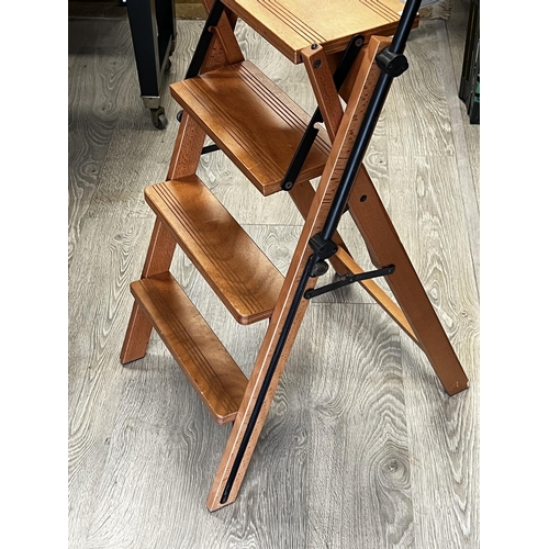 49 - Italian Italia Arredmenti adjustable library steps, foldable construction, approx 94cm H x 50cm W